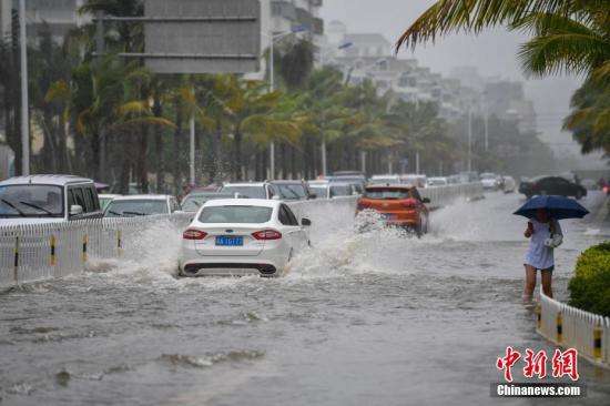  台风雷雨天气我们需要注意什么